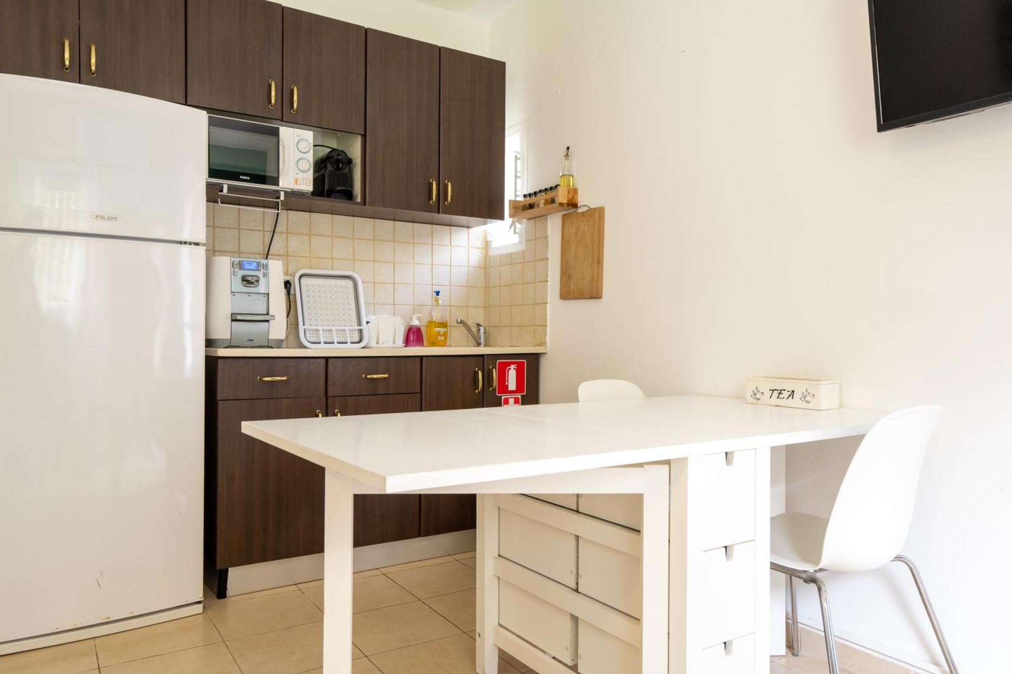 Yagen Boutique Apartments Haifa Room photo