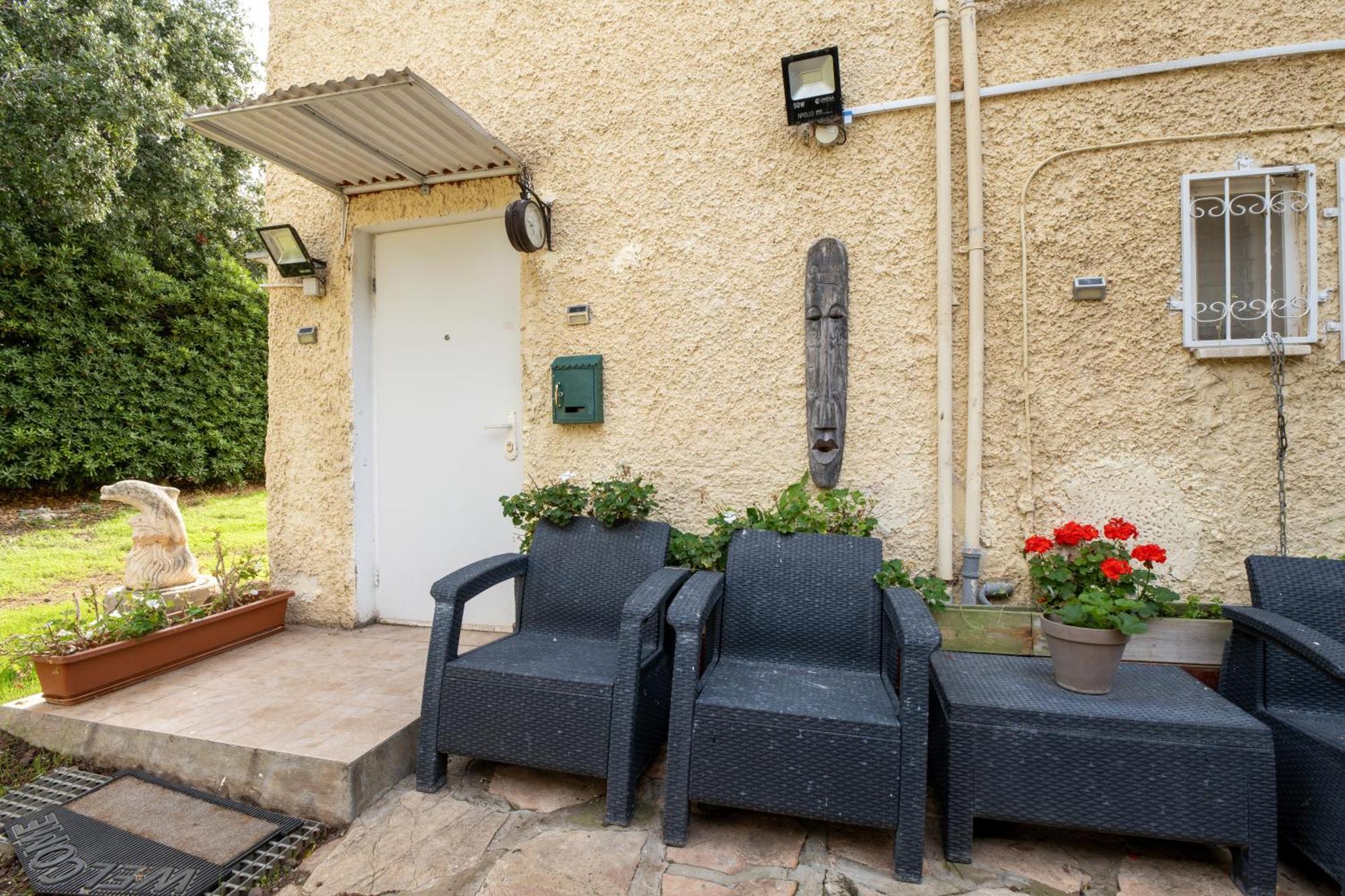 Yagen Boutique Apartments Haifa Room photo